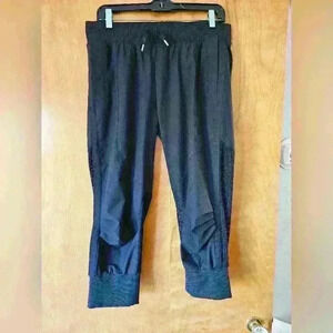 Uniquely Lorna Jane Jet Black Elastic Jogger Pants Side And BACK pockets M